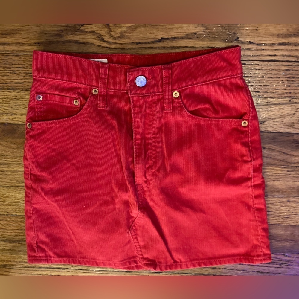 𝅺levi Strauss size 24 vintage y2k red Valentine’s Day corduroy miniskirt - Picture 8 of 15